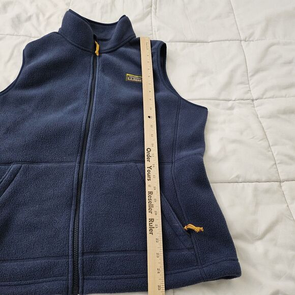 L.L. Bean Navy Blue Women's Vest - Picture 10 of 10